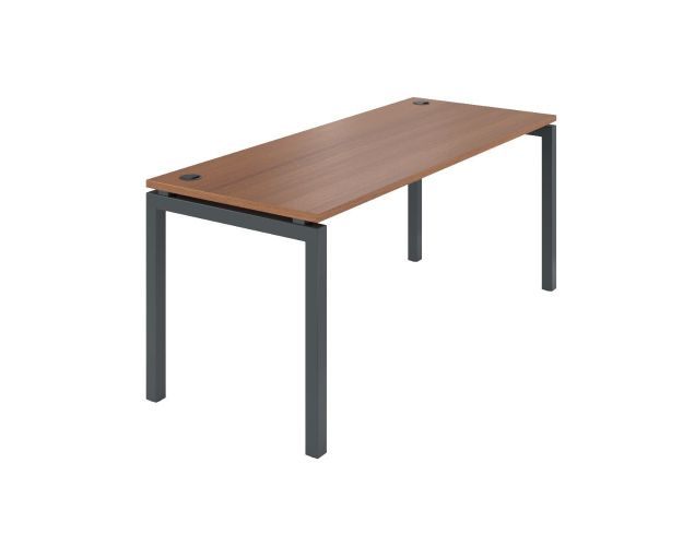 Стол на металлокаркасе АМ-005 Орех Стол на металлокаркасе АМ-005 Орех